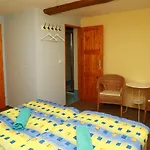 בית הארחה Zamek Liboun 3*