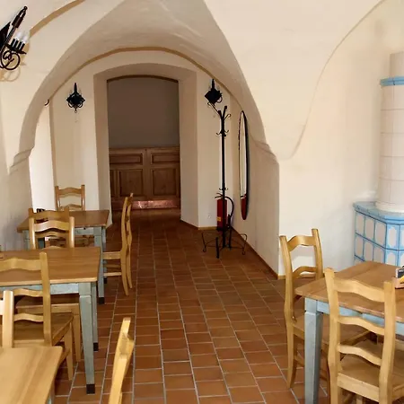 Zamek Liboun Guest house *