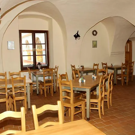 Zamek Liboun Guest house *