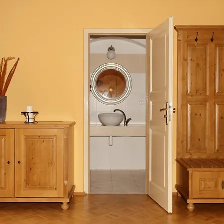 Zamek Liboun Guest house