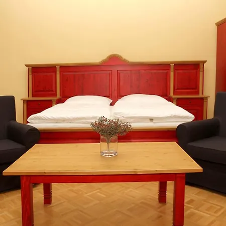 Zamek Liboun Lounovice pod Blanikem