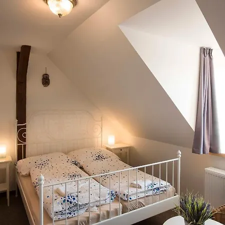Zamek Liboun Casa de hóspedes 3*