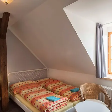 Zamek Liboun Lounovice pod Blanikem