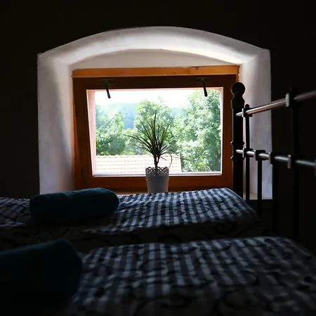 Zamek Liboun Guest house *