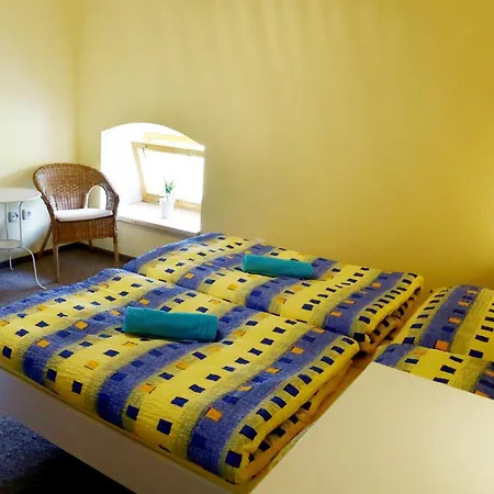 Zámek Libouň 3* Louňovice pod Blaníkem