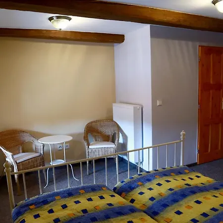 Penzion Zámek Libouň 3*
