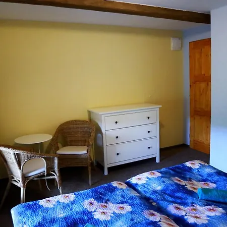 Zámek Libouň 3* Louňovice pod Blaníkem