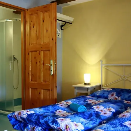 Guest house Zamek Liboun