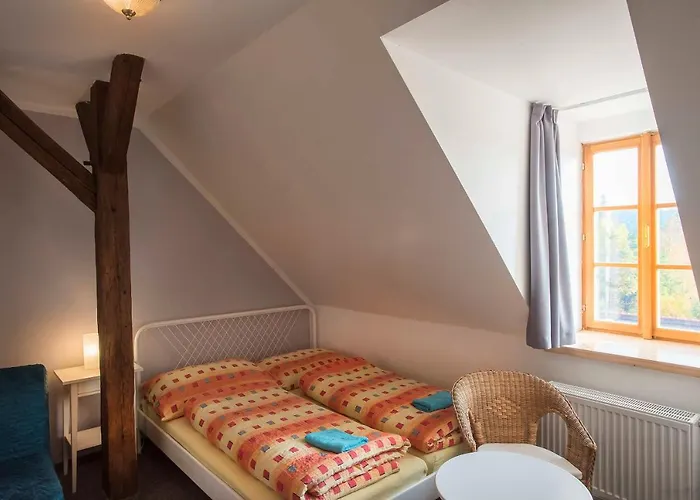 Zamek Liboun Louňovice pod Blaníkem