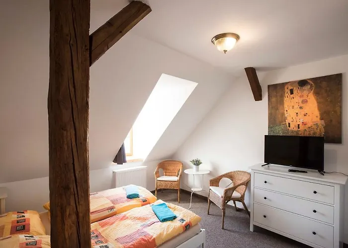 Zamek Liboun 3* Louňovice pod Blaníkem