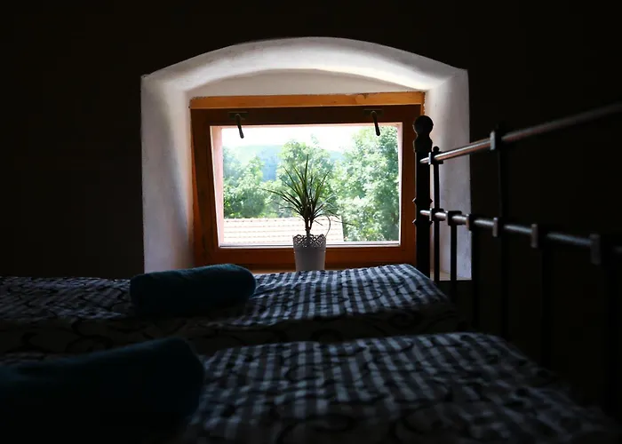 Zamek Liboun Gasthuis 3*