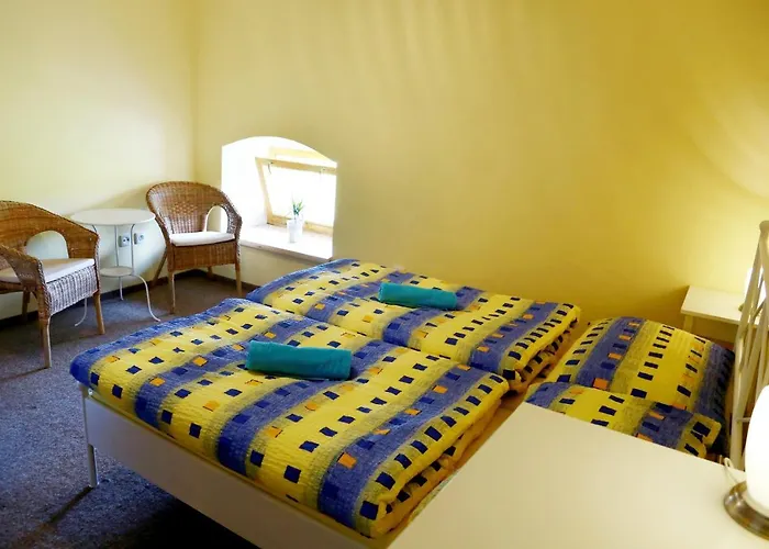 Zamek Liboun 3* Louňovice pod Blaníkem