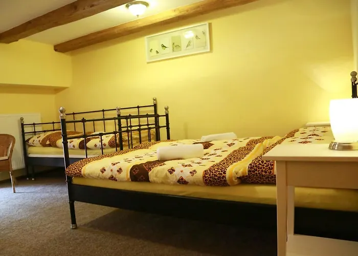 Zamek Liboun 3* Louňovice pod Blaníkem